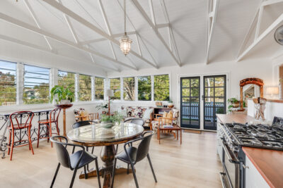 232 Campbell St, Newtown, QLD 4350 Australia