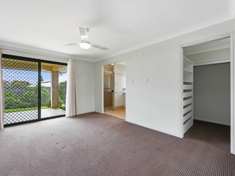 16 Pugh St, Middle Ridge, QLD 4350