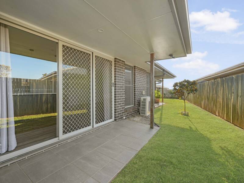 3 Abbey St, Cranley, QLD 4350 Australia