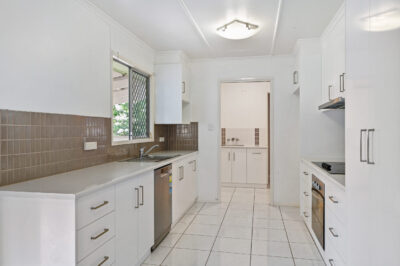315 Bridge St, Newtown, QLD 4350 Australia