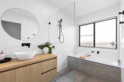 35 O'Neill Cct, Kearneys Spring, QLD 4350 Australia