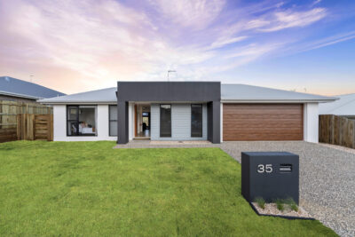 35 O'Neill Cct, Kearneys Spring, QLD 4350 Australia