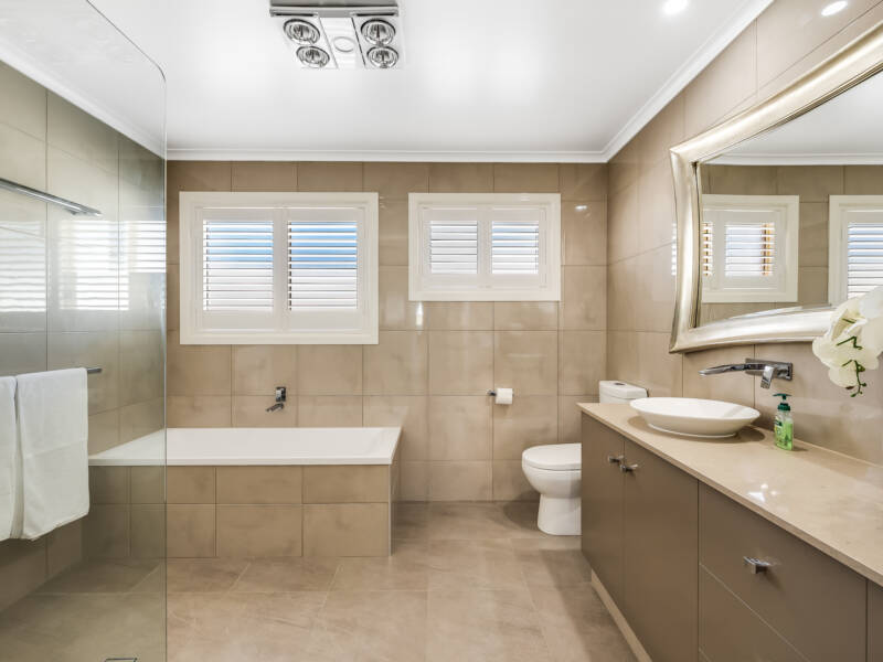 14 Gerbera Ct, Middle Ridge, QLD 4350 Australia
