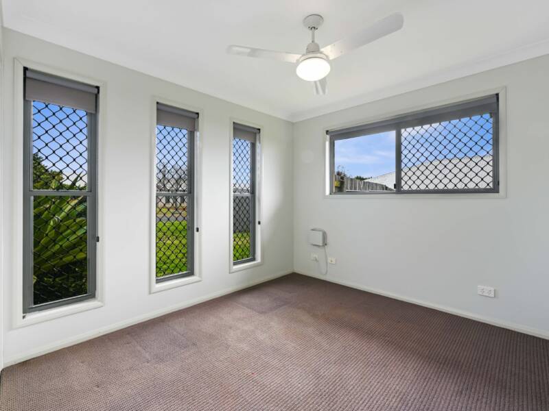 16 Pugh St, Middle Ridge, QLD 4350