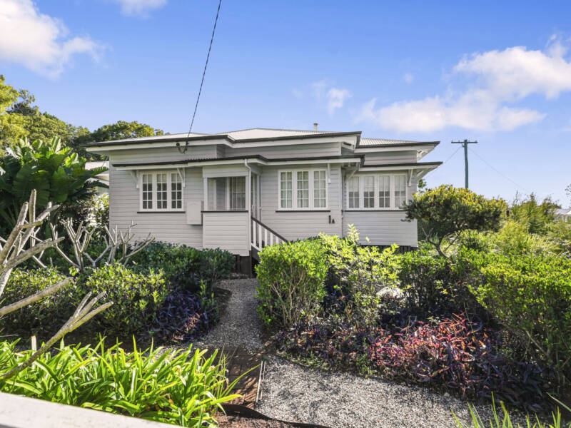 1A Ascot St, Newtown, QLD 4350 Australia