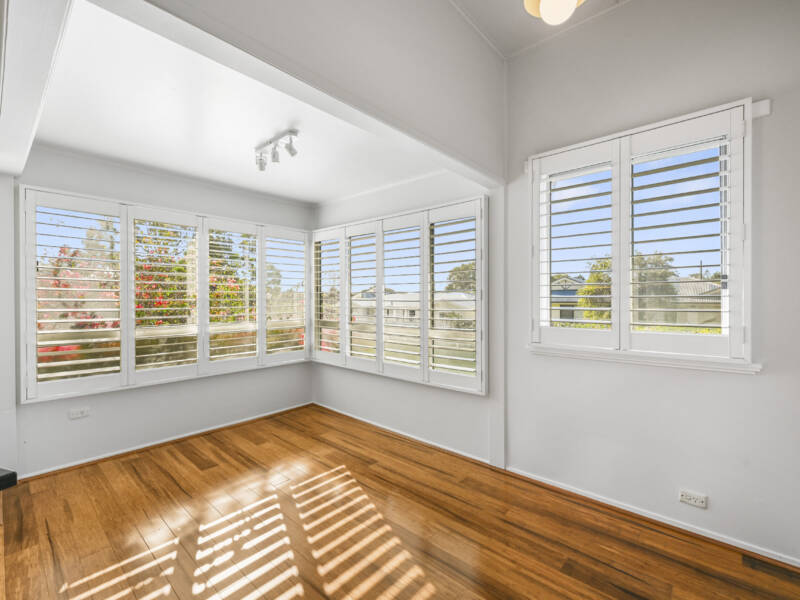 1A Ascot St, Newtown, QLD 4350 Australia
