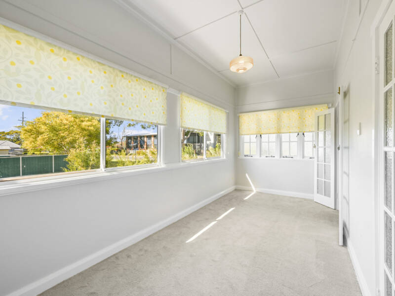 1A Ascot St, Newtown, QLD 4350 Australia