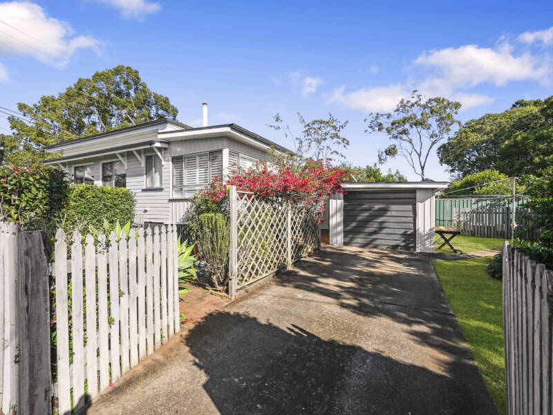 1A Ascot St, Newtown, QLD 4350 Australia