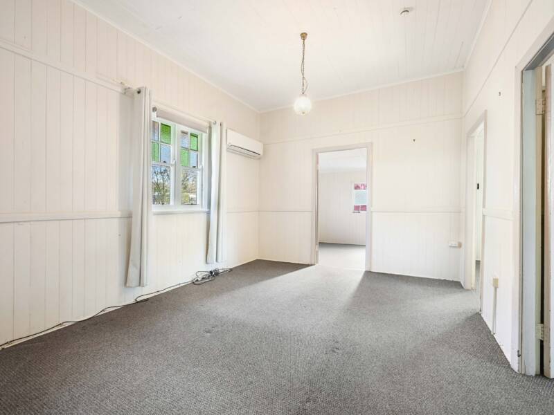 6 Jennings St, South Toowoomba, QLD 4350 Australia