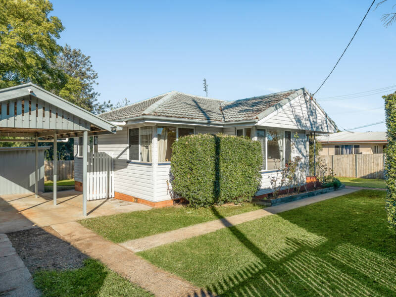 28 Hampton St, Newtown, QLD 4350 Australia