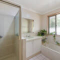 6 Cecilia St, Kearneys Spring, QLD 4350 Australia