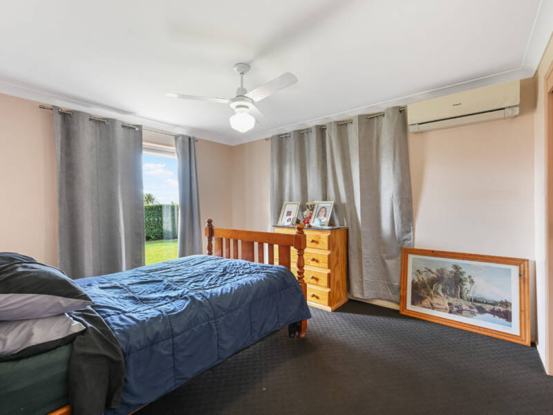 6 Cecilia St, Kearneys Spring, QLD 4350 Australia