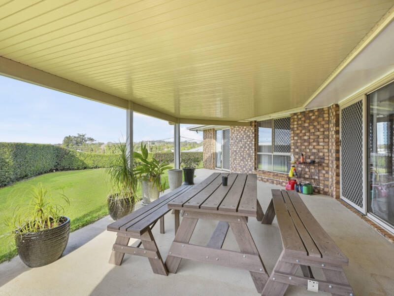 6 Cecilia St, Kearneys Spring, QLD 4350 Australia
