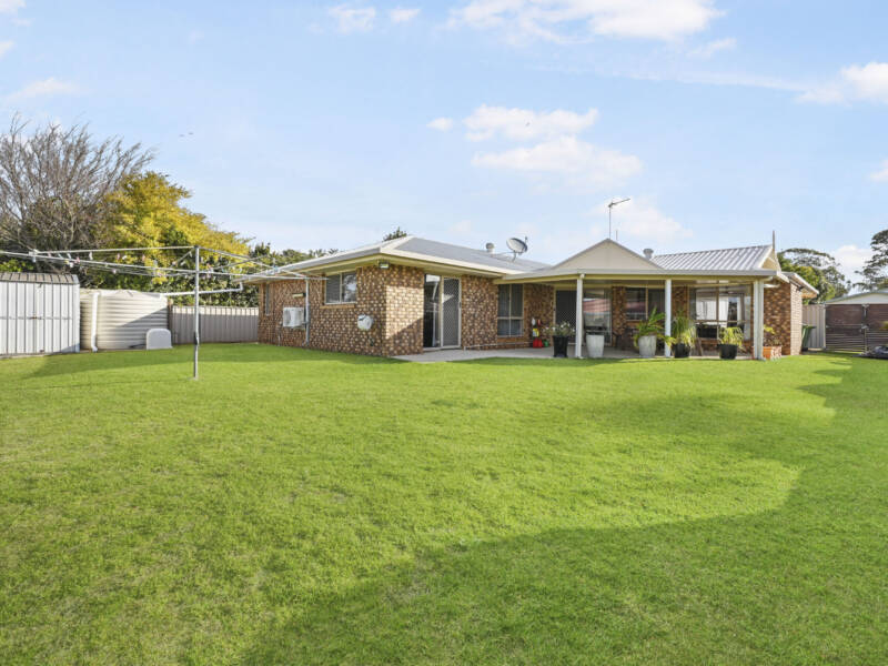 6 Cecilia St, Kearneys Spring, QLD 4350 Australia
