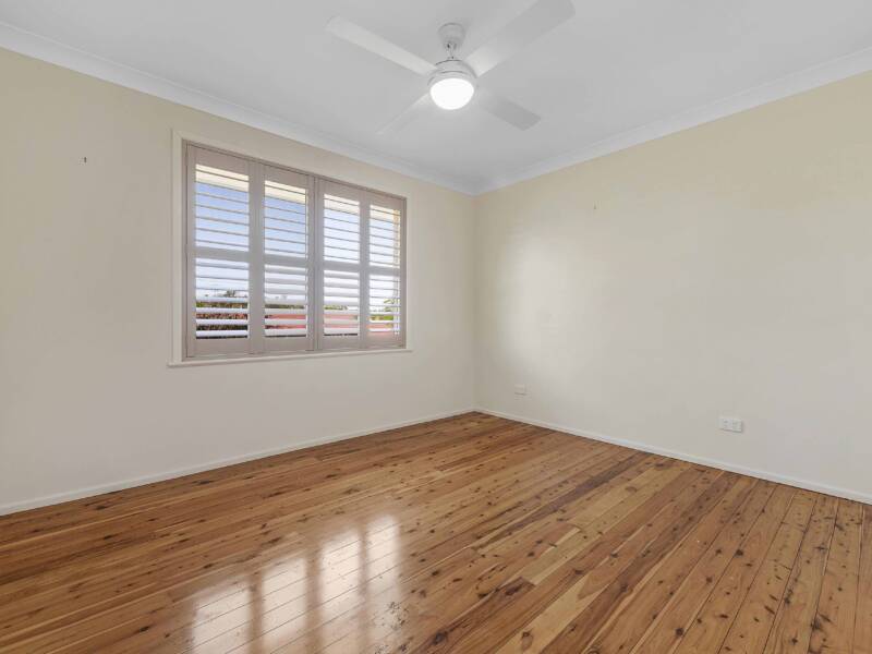 21 Tracey St, Rangeville, QLD 4350 Australia