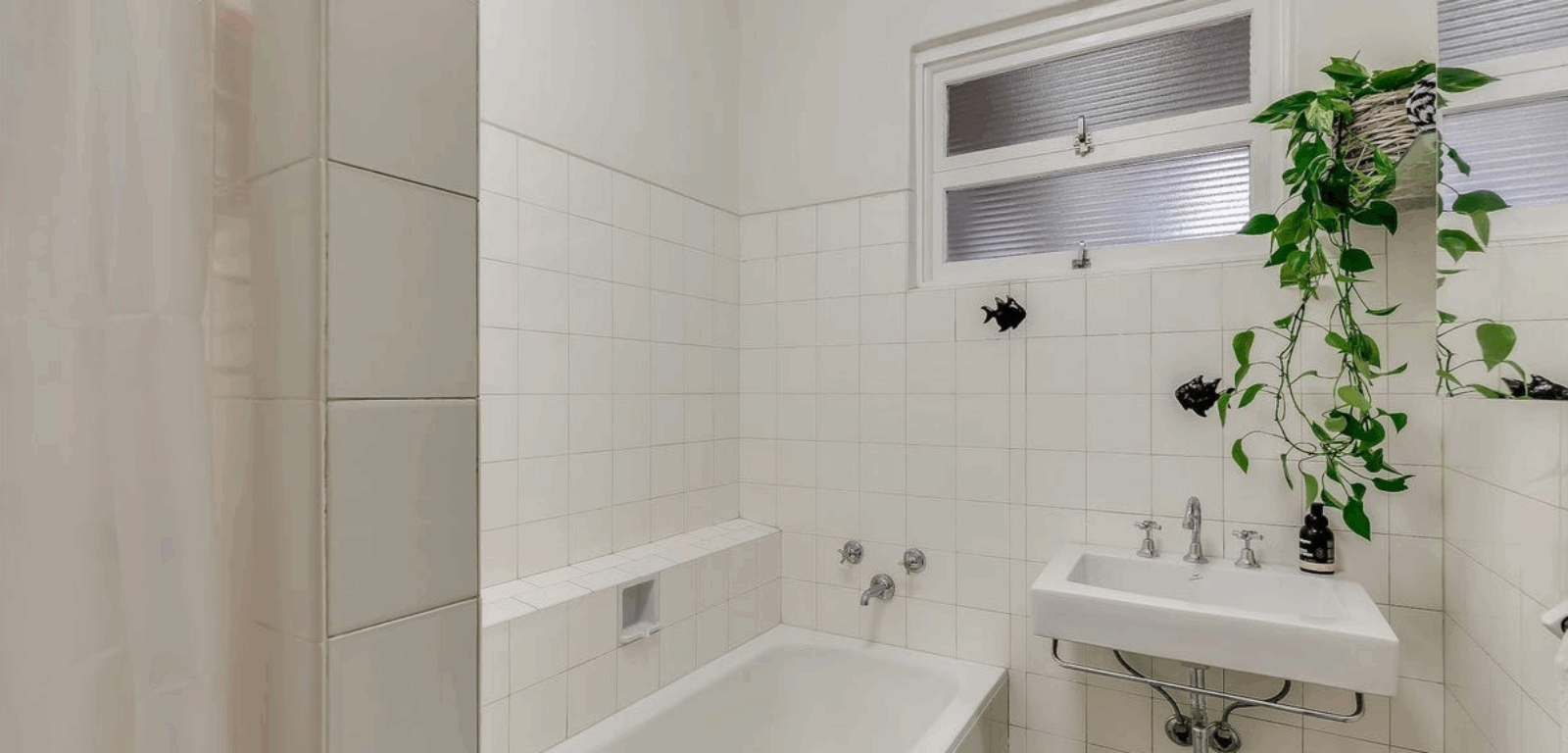 5 Rhyde St, Mount Lofty, QLD 4350 Australia