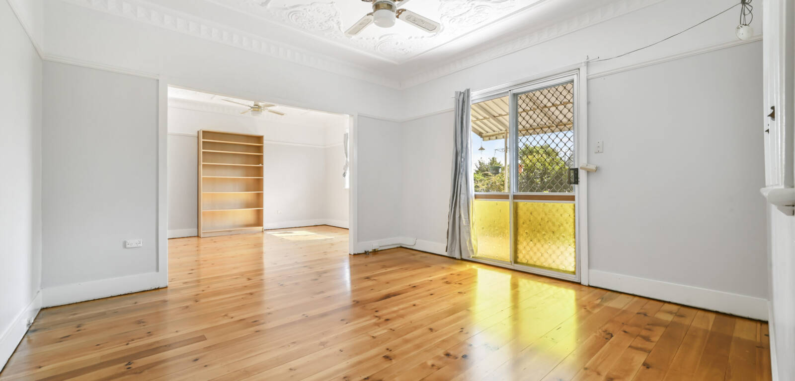 224 Campbell St, Newtown, QLD 4350 Australia