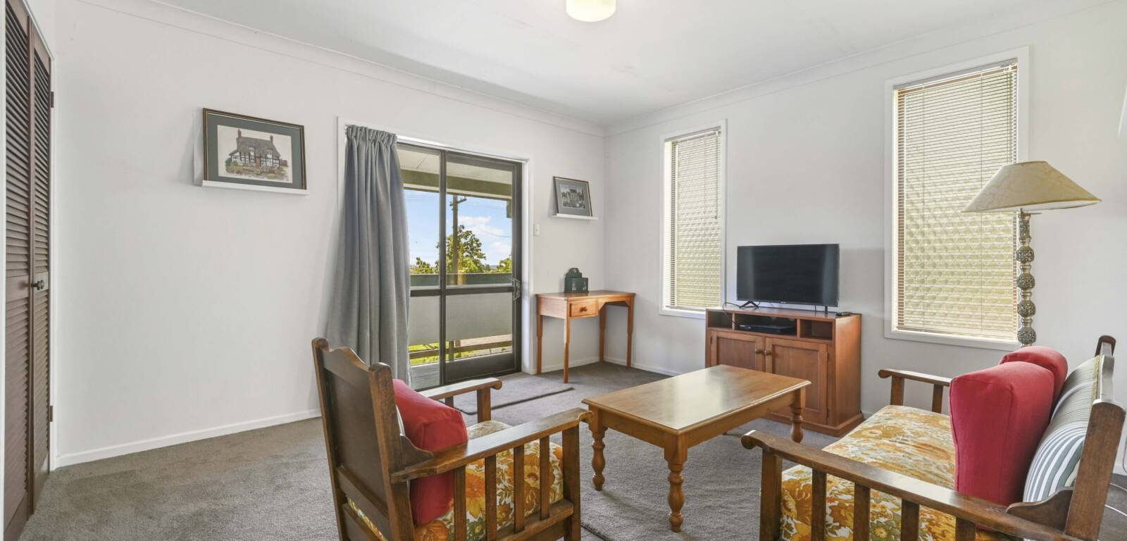 1/54a Stuart St, Mount Lofty, QLD 4350 Australia