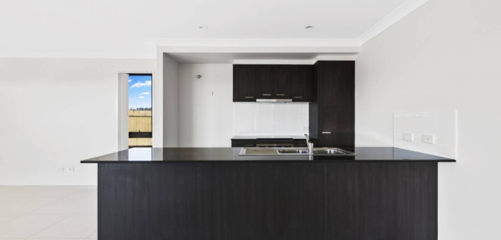 8 Murwillock St, Cambooya, QLD 4358 Australia