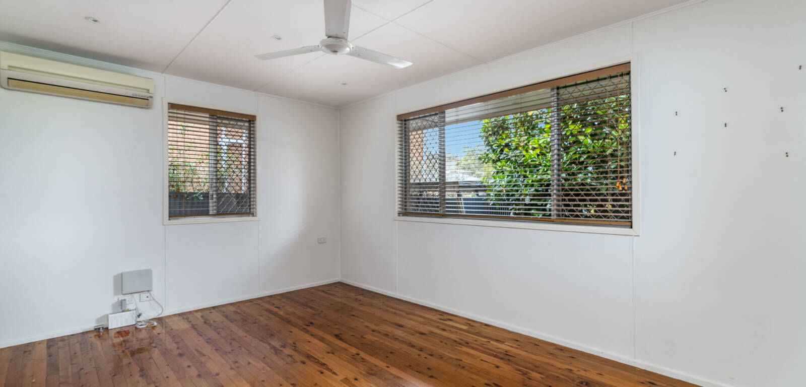 27 Weller St, Rangeville, QLD 4350 Australia