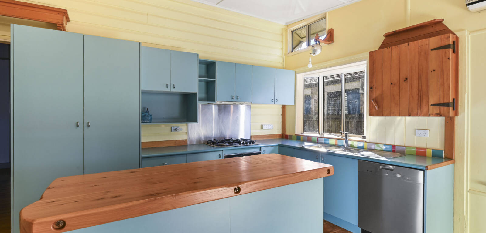 12 Partridge St, North Toowoomba, QLD 4350 Australia