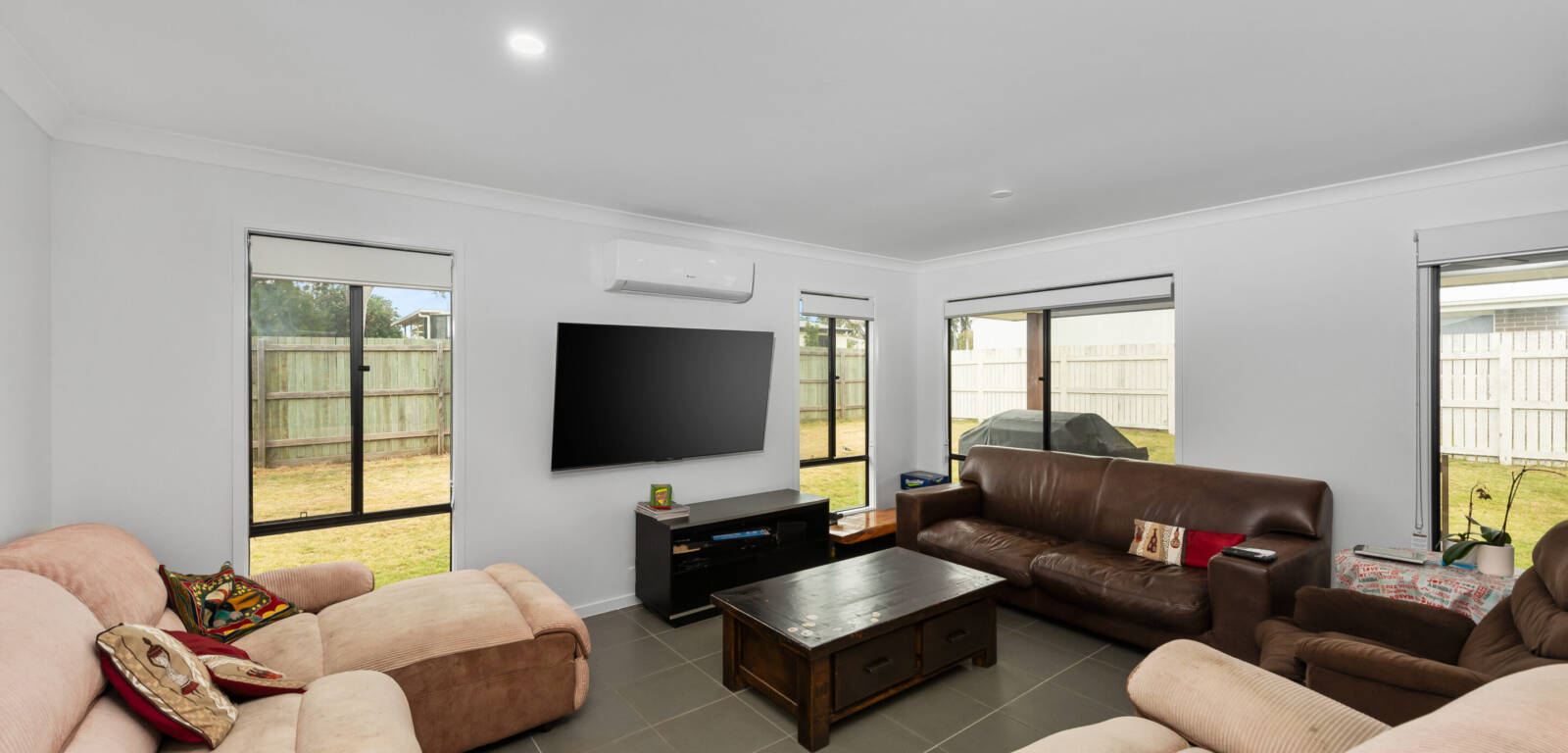 24 Trevatt St, Westbrook, QLD 4350 Australia