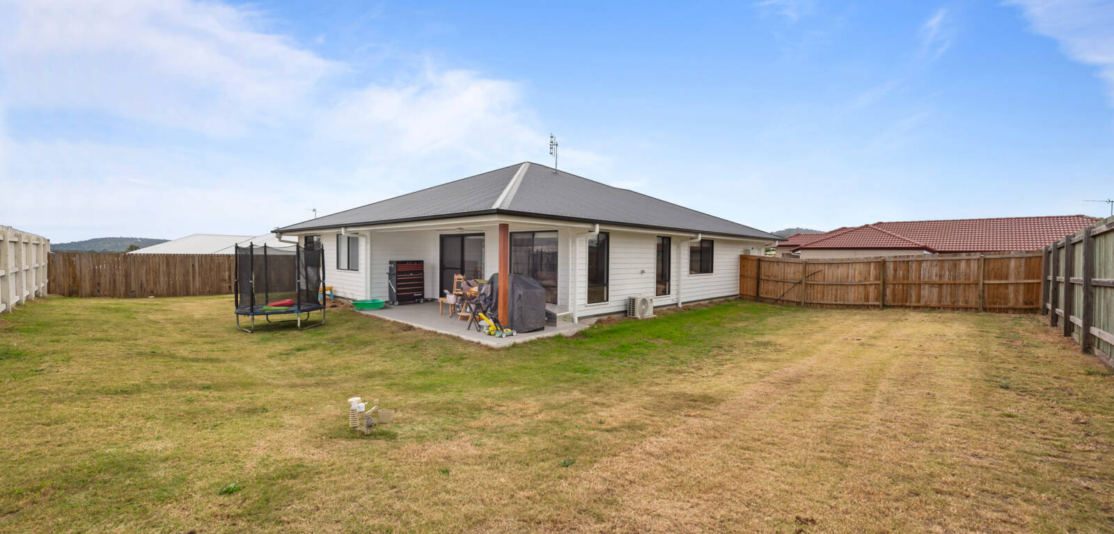 24 Trevatt St, Westbrook, QLD 4350 Australia