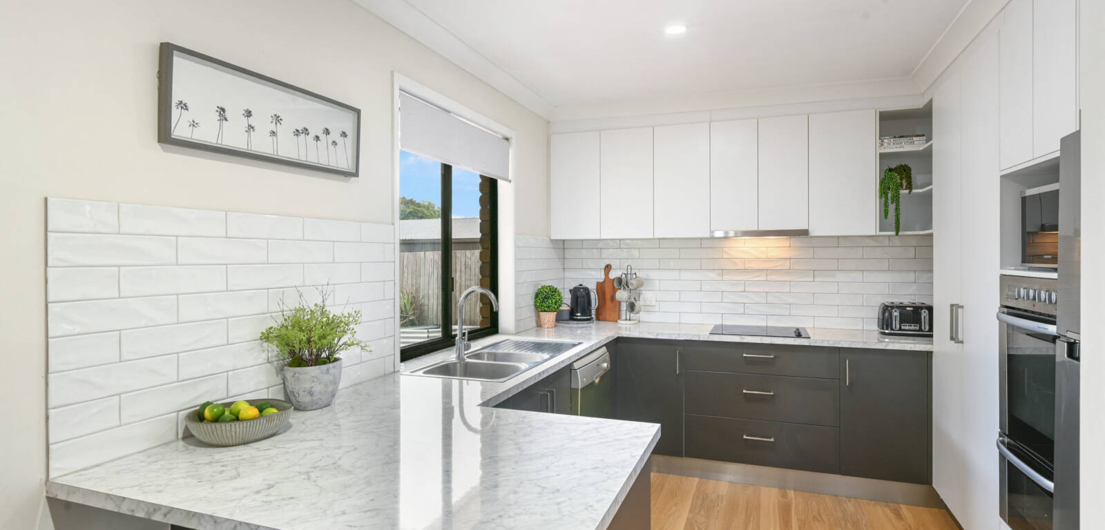 19 Kratzmann Ct, Kearneys Spring, QLD 4350 Australia