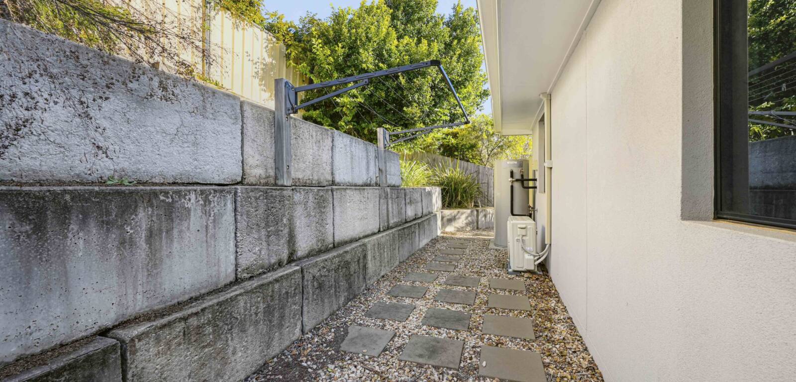 2/6 Myora Cl, Darling Heights, QLD 4350 Australia