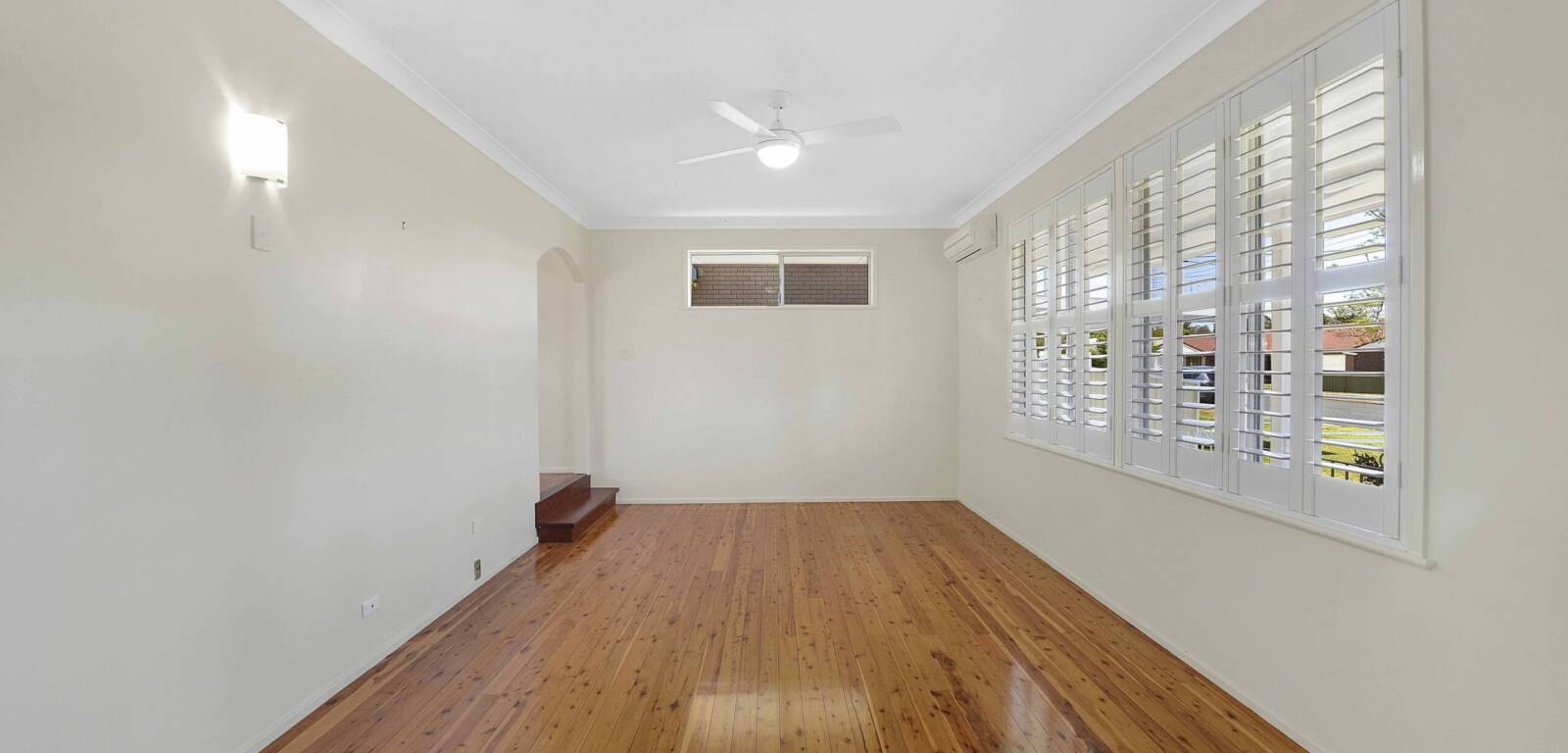 21 Tracey St, Rangeville, QLD 4350 Australia