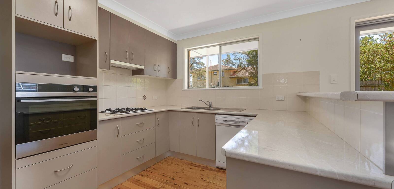 21 Tracey St, Rangeville, QLD 4350 Australia