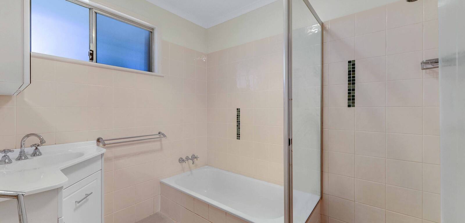 21 Tracey St, Rangeville, QLD 4350 Australia