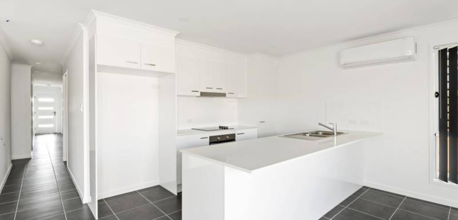 12 Gains Pl, Glenvale, QLD 4350 Australia