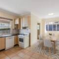 37 Geoffrey St, Mount Lofty, QLD 4350 Australia