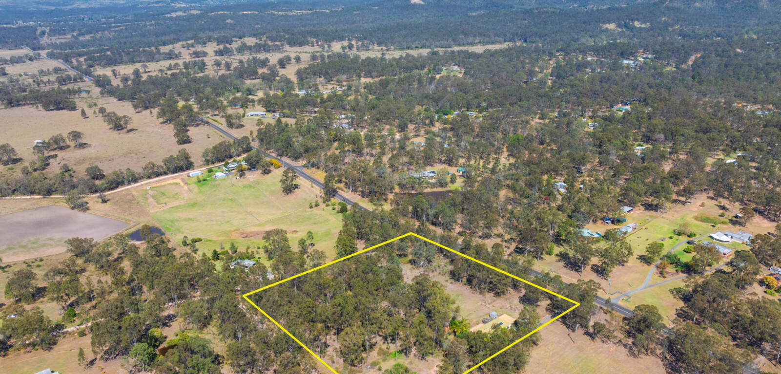 744 Murphys Creek Rd, Upper Lockyer, QLD 4352 Australia