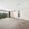 1/438 Hume St, Middle Ridge, QLD 4350 Australia