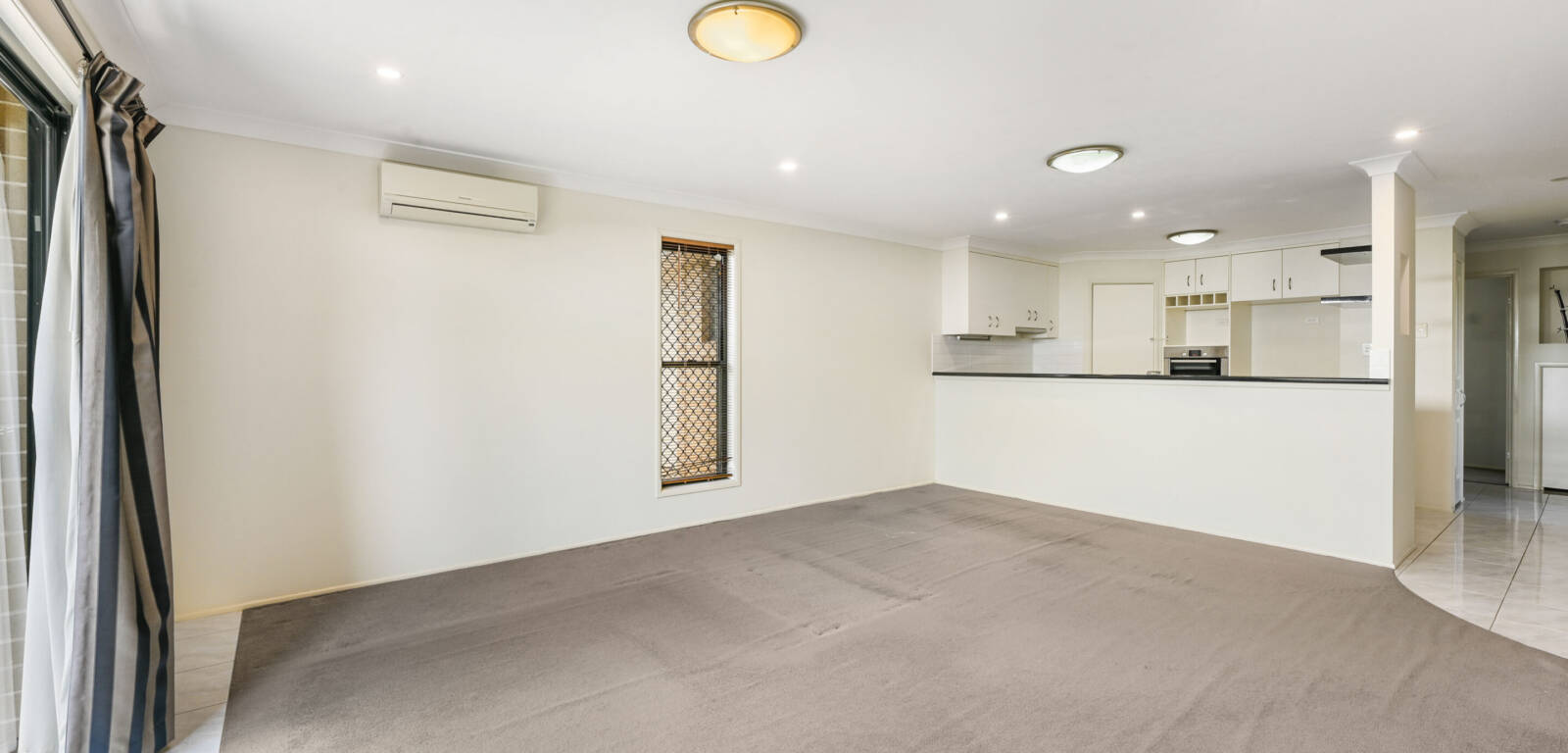 1/438 Hume St, Middle Ridge, QLD 4350 Australia