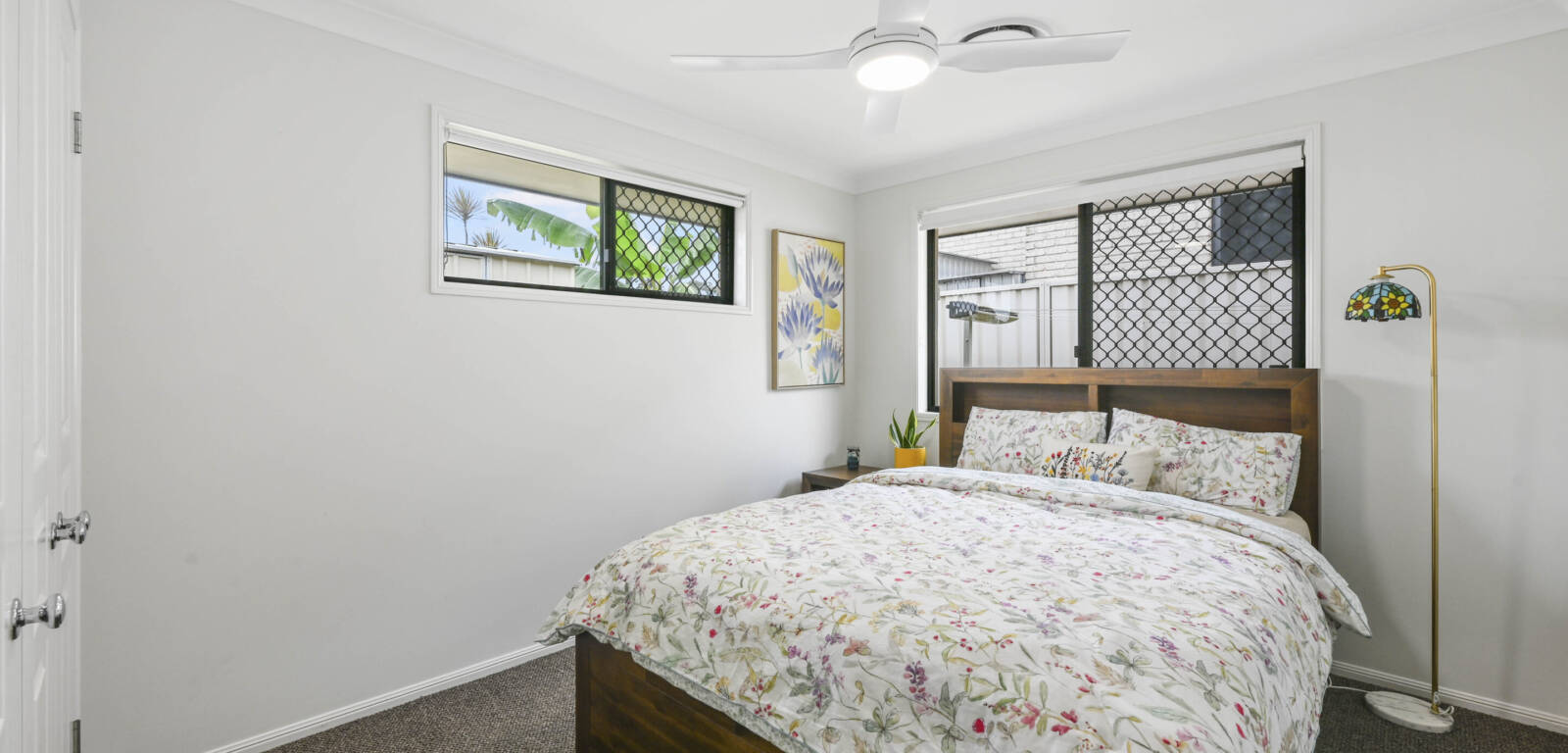 24 Scullin St, Middle Ridge, QLD 4350 Australia