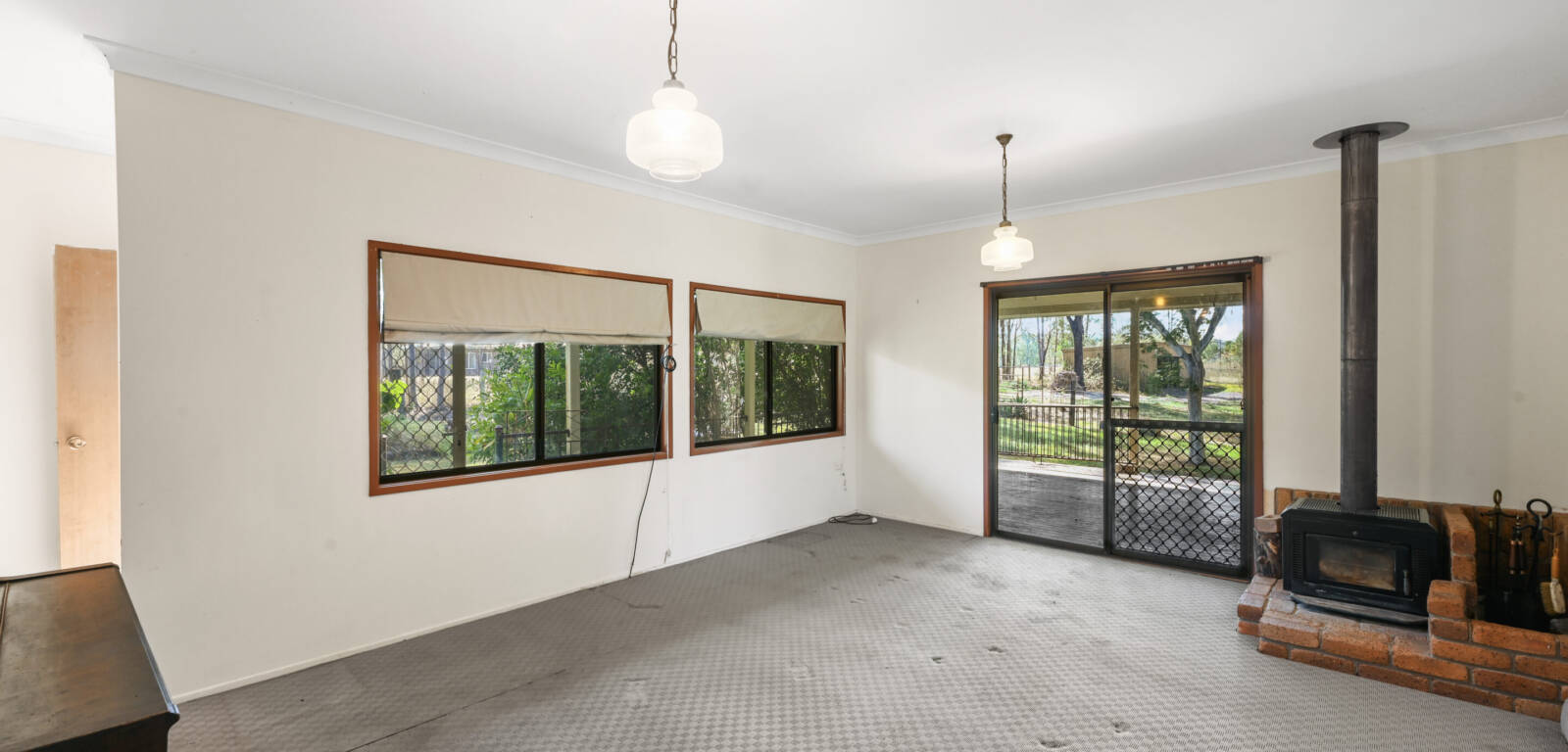 744 Murphys Creek Rd, Upper Lockyer, QLD 4352 Australia