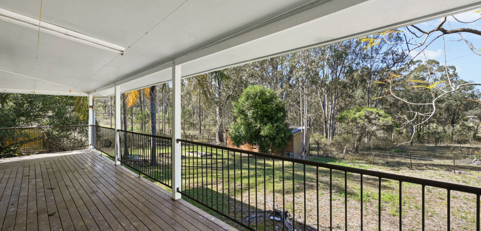 744 Murphys Creek Rd, Upper Lockyer, QLD 4352 Australia