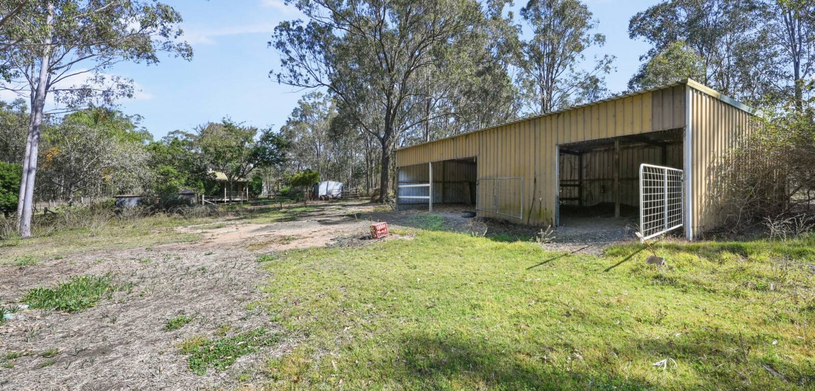 744 Murphys Creek Rd, Upper Lockyer, QLD 4352 Australia
