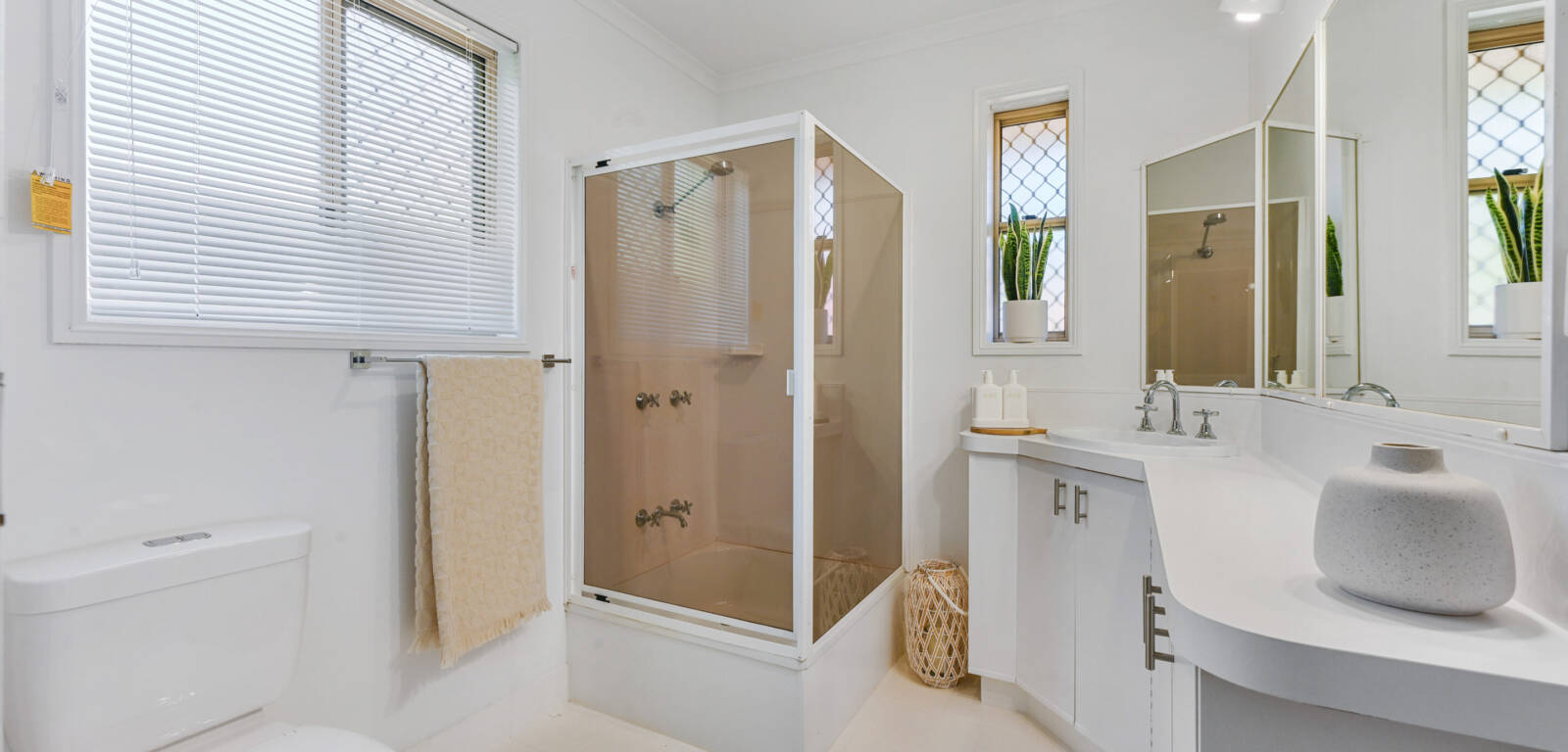 8 Evonrise St, Rangeville, QLD 4350 Australia