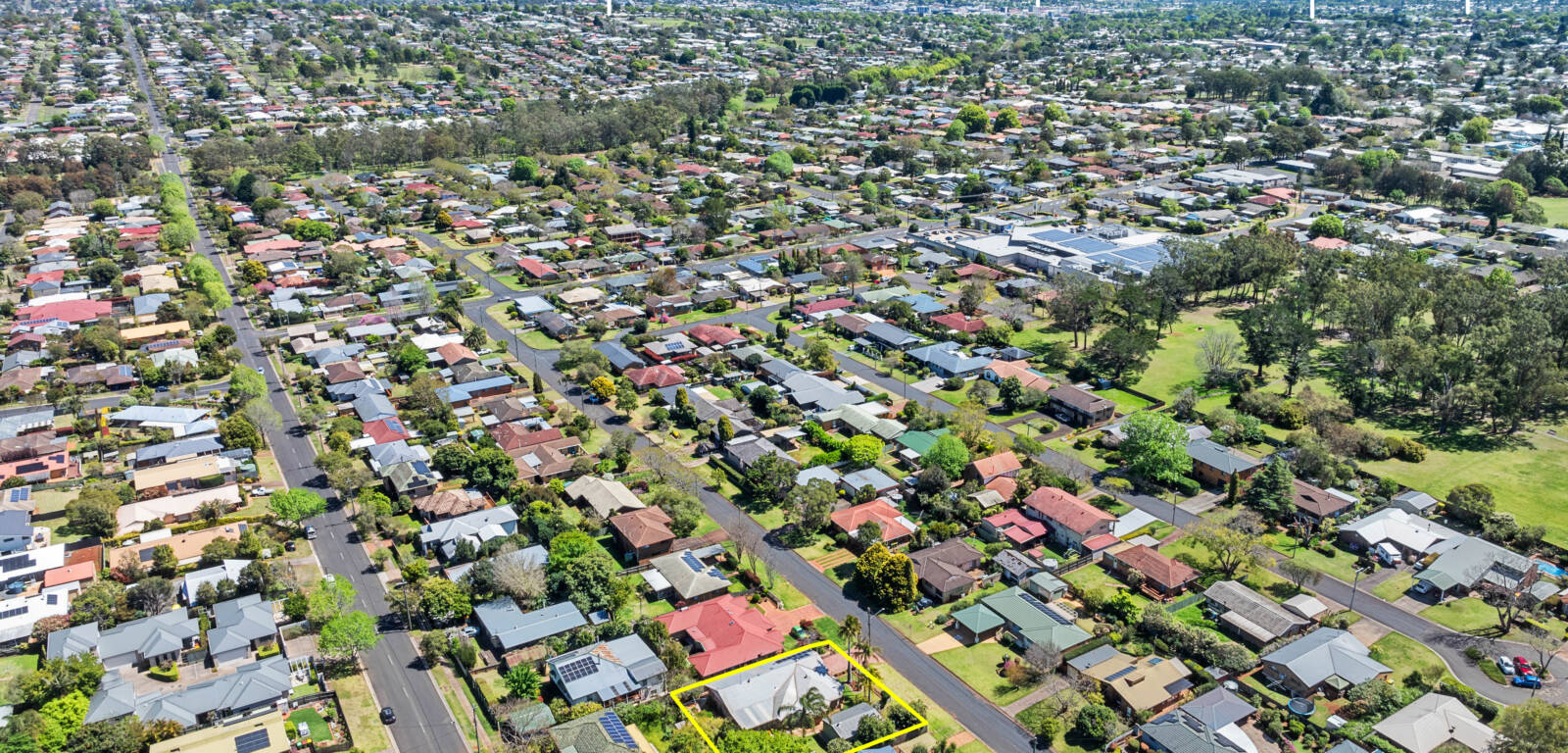 8 Evonrise St, Rangeville, QLD 4350 Australia