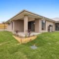 6 Broadmead St, Glenvale, QLD 4350 Australia