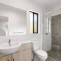 6 Broadmead St, Glenvale, QLD 4350 Australia