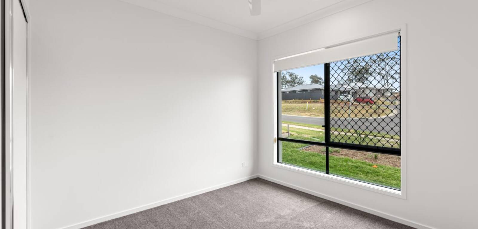 6 Broadmead St, Glenvale, QLD 4350 Australia
