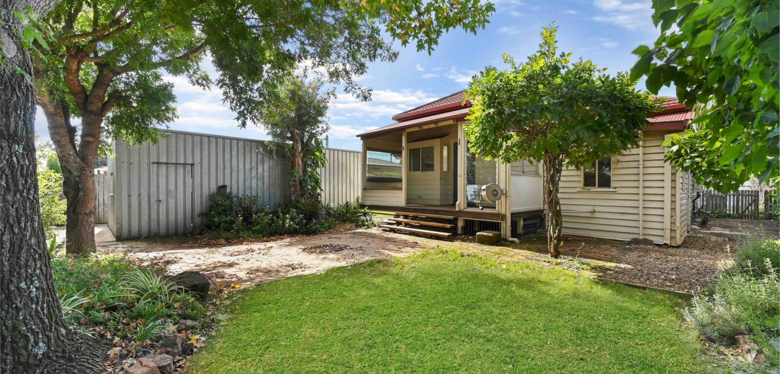 43 Monash St, Newtown, QLD 4350 Australia