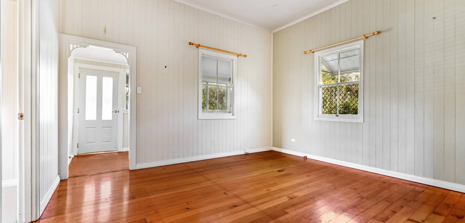 43 Monash St, Newtown, QLD 4350 Australia