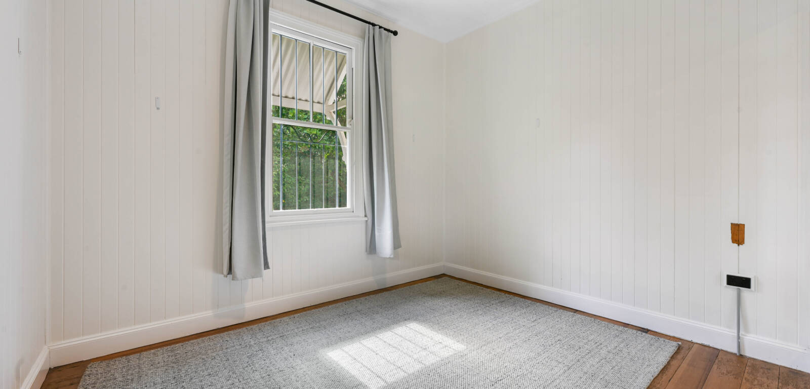 175 Campbell St, Newtown, QLD 4350 Australia