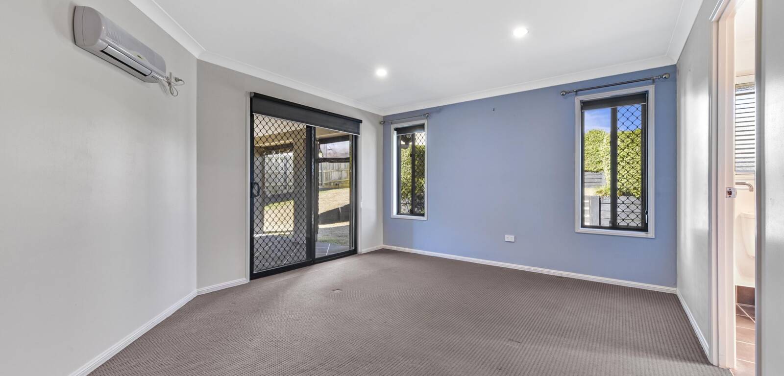 40 Sunset Dr, Glenvale, QLD 4350 Australia